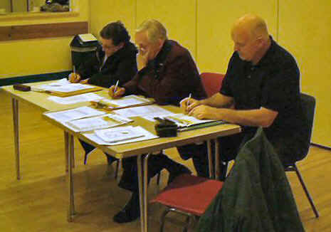 DSCF0007.JPG (88479 bytes)