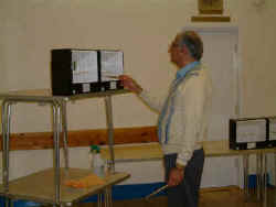 DSCF0062.JPG (40714 bytes)