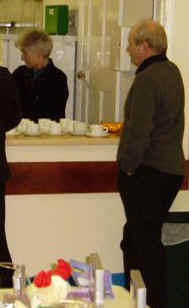 PB300043.JPG (53571 bytes)